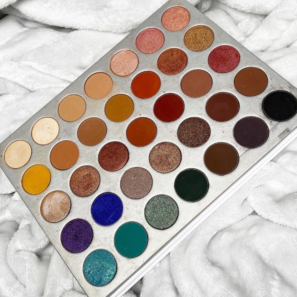 Morphe Jaclyn Hill palette